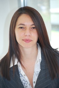 long_lissage_japonais_femme_espace_coiffure_lausanne